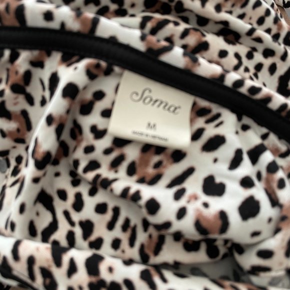 Soma jaguar animal print button down NWT - Picture 5 of 7